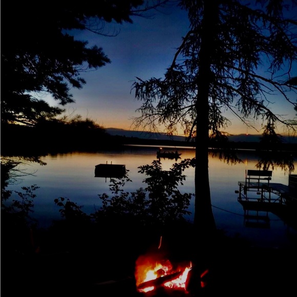 Meet your Posher, Jade - Picture 1 of 1